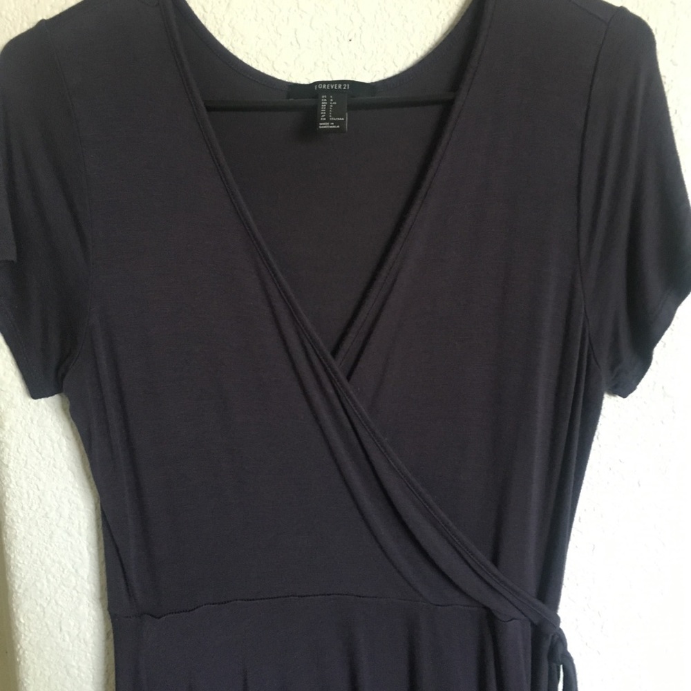 Simple spring dress - Picture 4 of 5